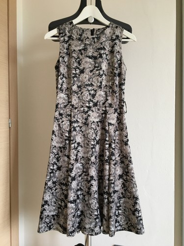 Damen kleid satin blumen grau - kleid,